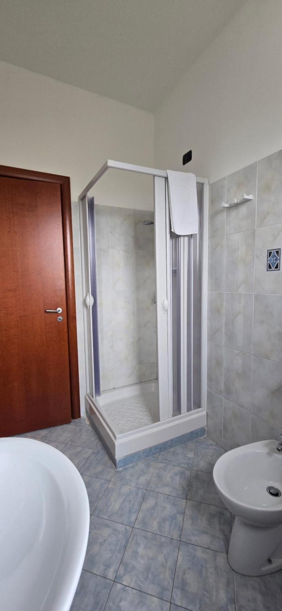 Hotel Ristorante La Decanata Le Castella Kültér fotó